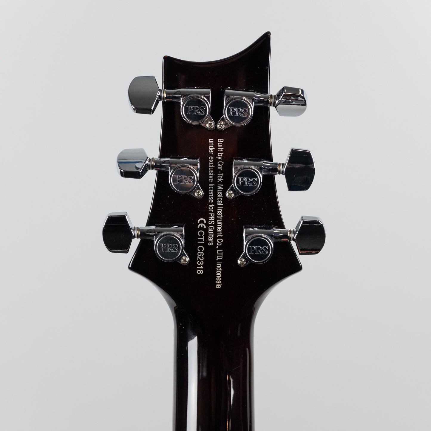 Paul Reed Smith SE Custom 24 in Black Gold Burst (CTIC62318)