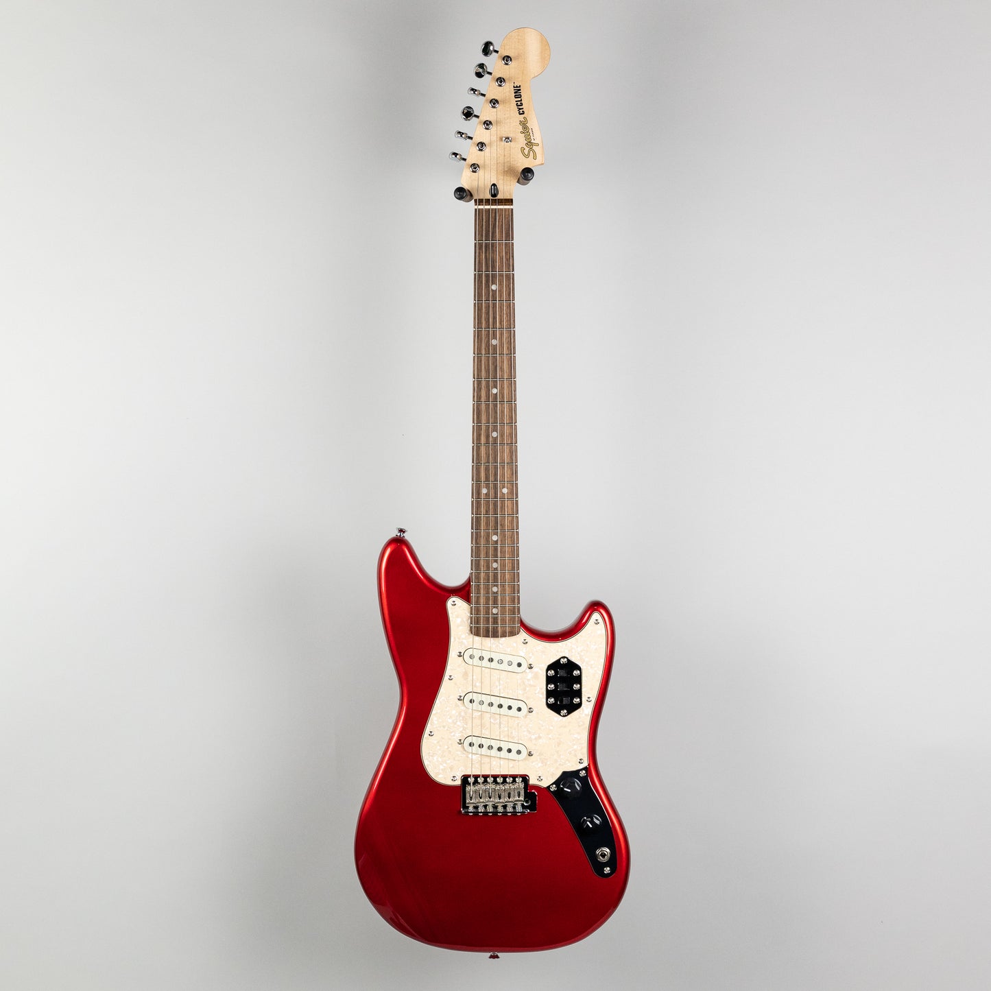 Squier Paranormal Cyclone in Candy Apple Red