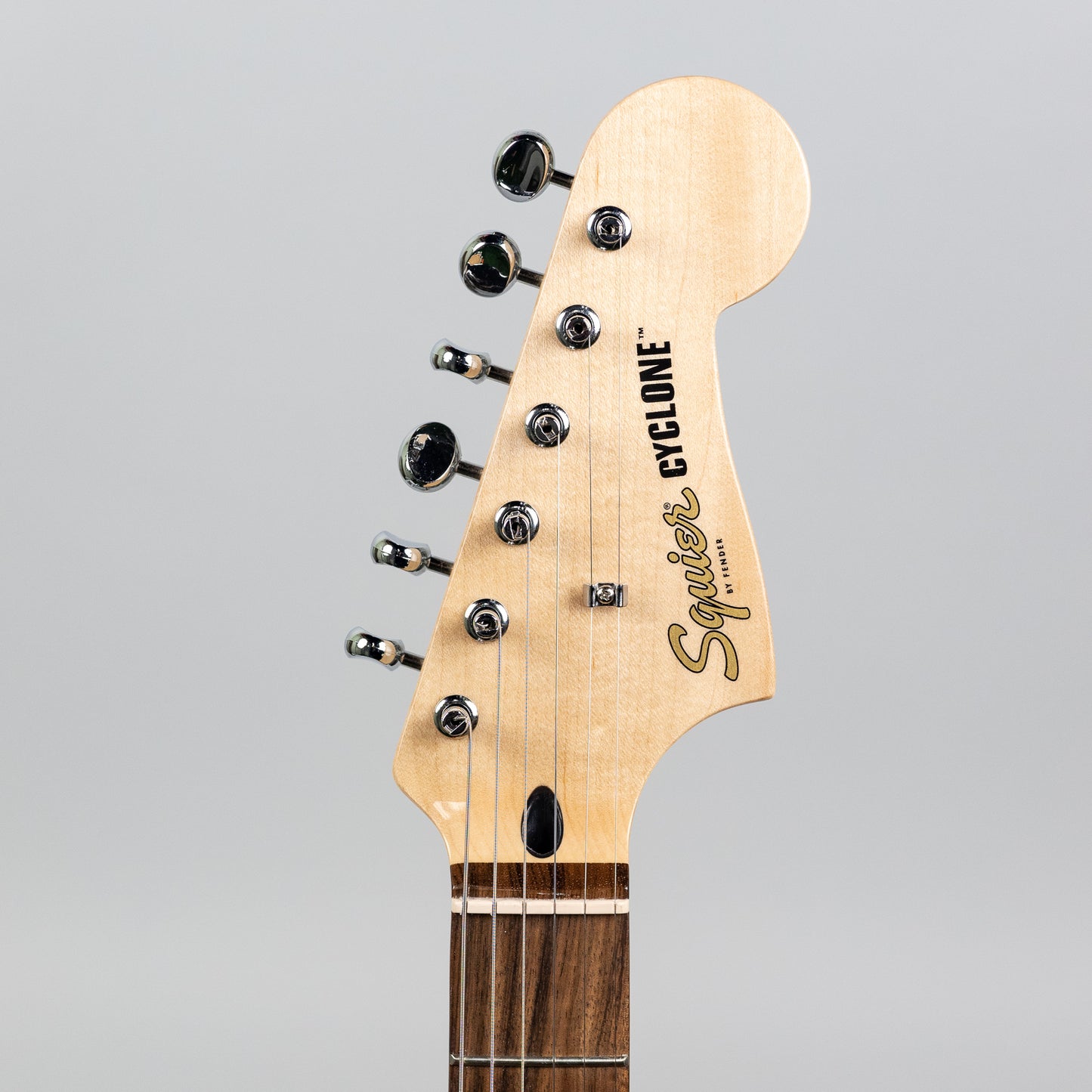 Squier Paranormal Cyclone in Candy Apple Red