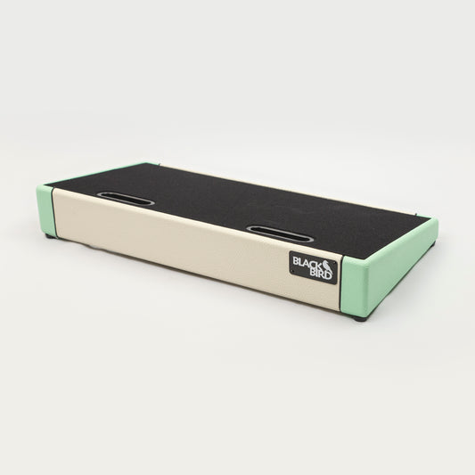 Blackbird 12 x 24 Custom Ivory/Seafoam Tolex Pedalboard with ATA Case