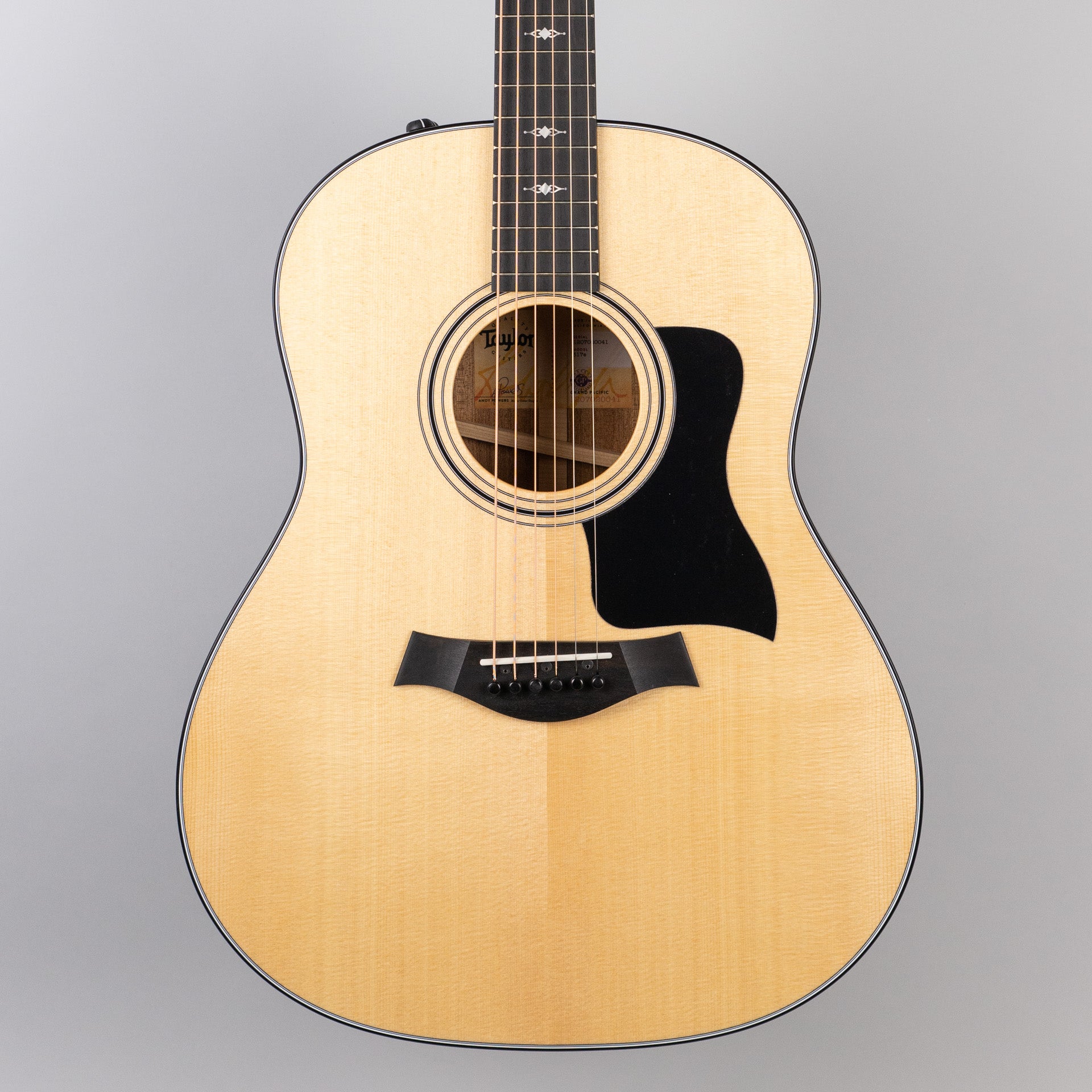 Taylor 317e grand pacific shop dreadnought