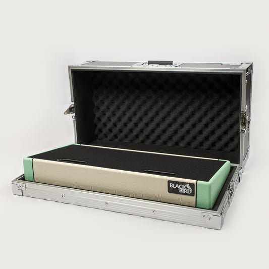 Blackbird 12 x 24 Custom Ivory/Seafoam Tolex Pedalboard with ATA Case
