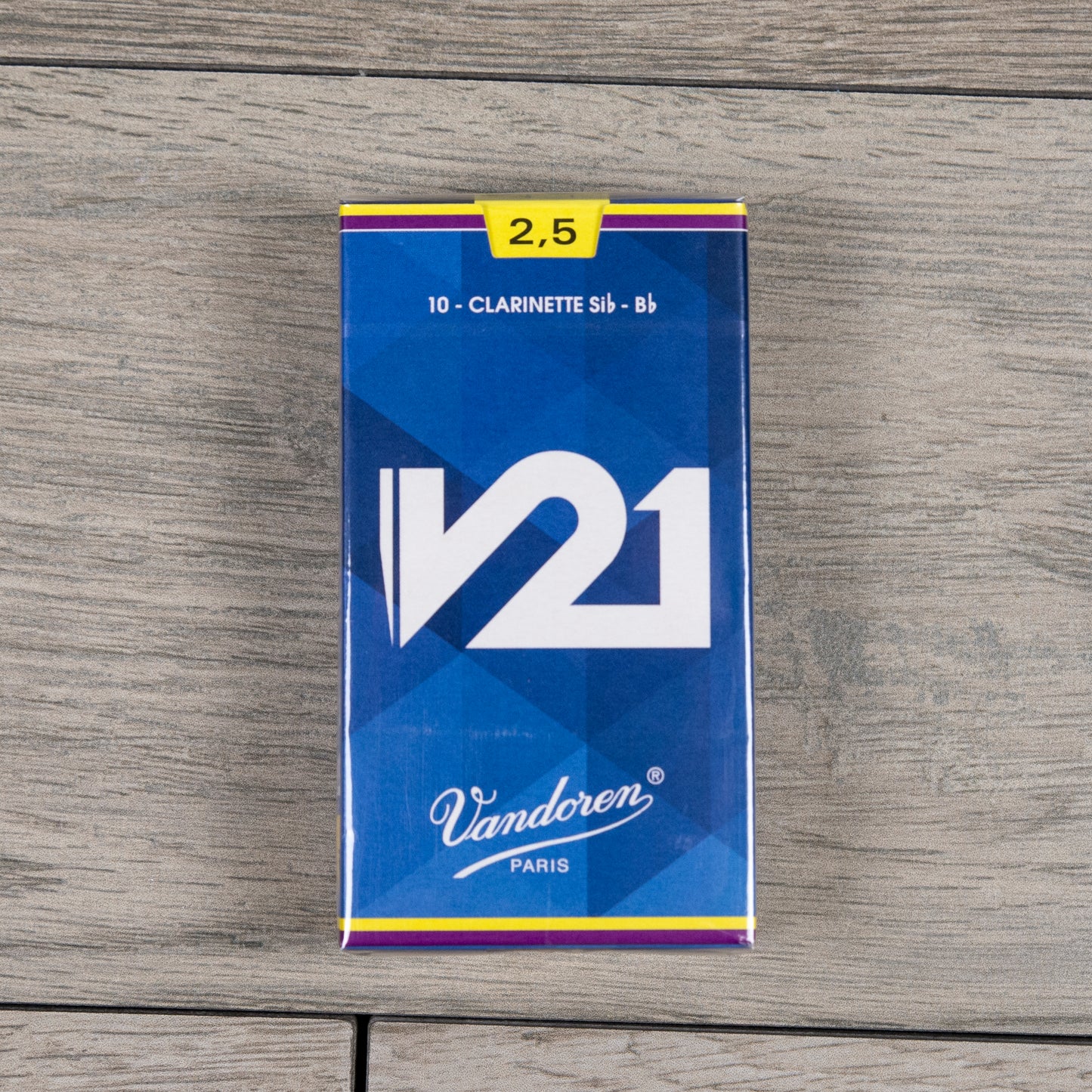 Vandoren V21 Bb Clarinet Reeds Strength 2.5 (Box of 10)