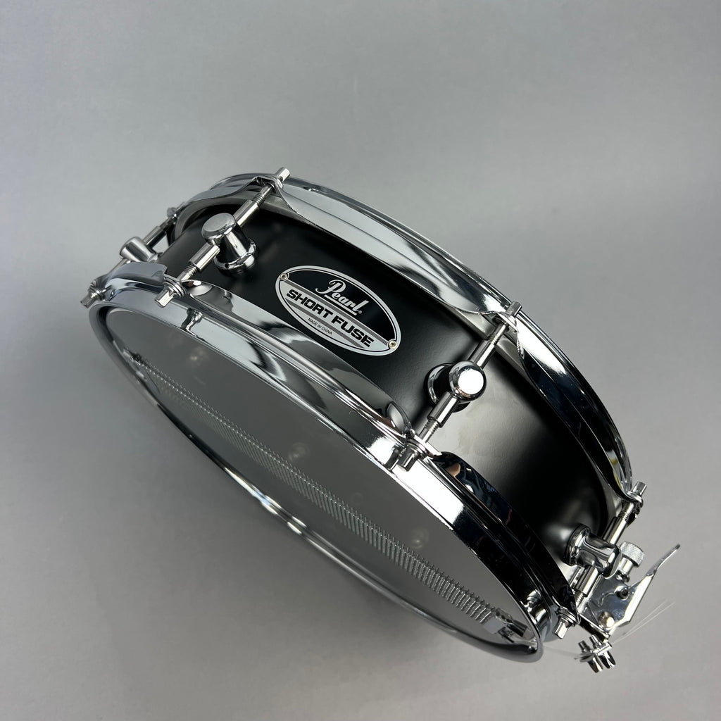 Pearl SFS1335B 13" x 3.5" Short Fuse Piccolo Snare Drum