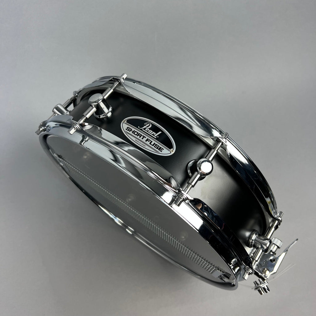 Pearl SFS1335B 13" x 3.5" Short Fuse Piccolo Snare Drum