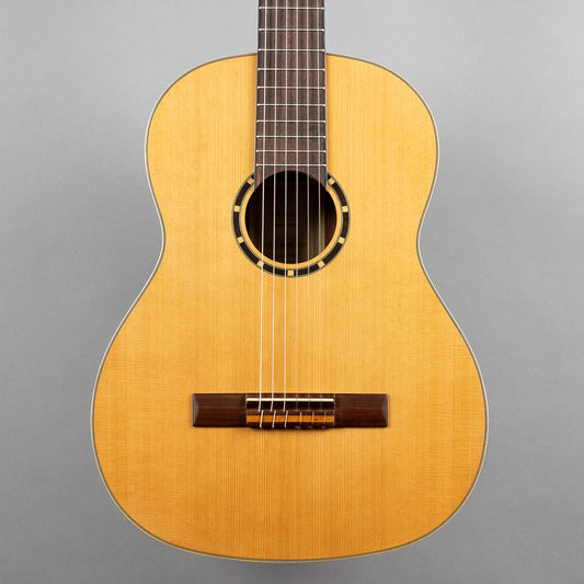 Ortega R122 Family Series Nylon String Guitar