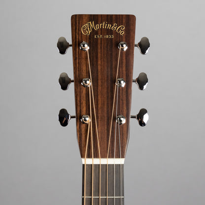 Martin HD-28 Acoustic Guitar (2855343)