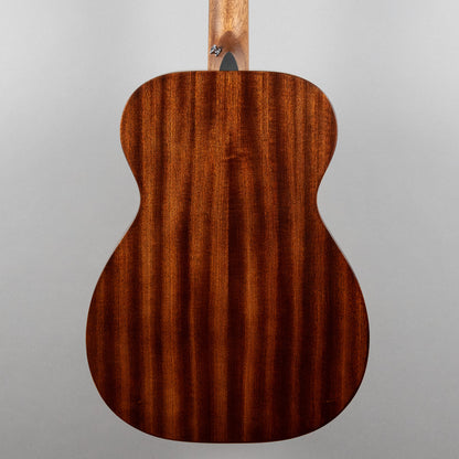 Martin 00-10E Road Series (#0002)