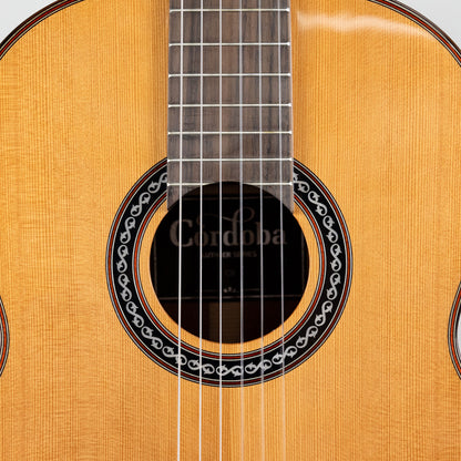 Córdoba C9 CD Classical Guitar, Canadian Cedar Top (92300311)