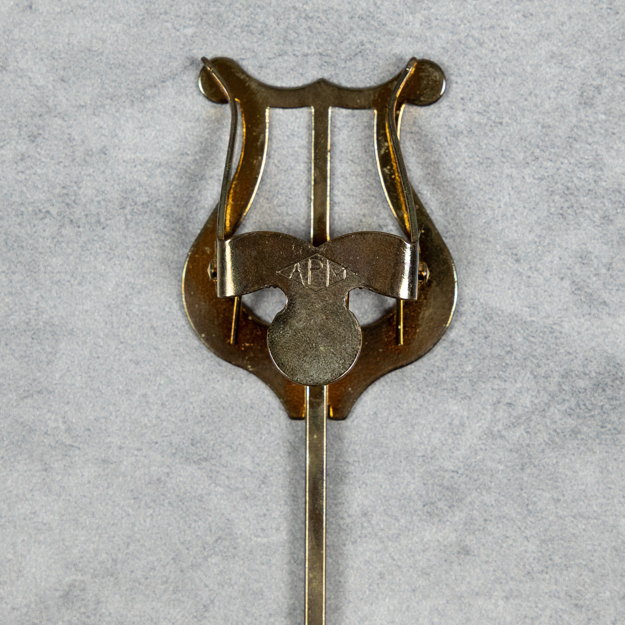 APM 500G Universal Straight Lyre, Short Stem