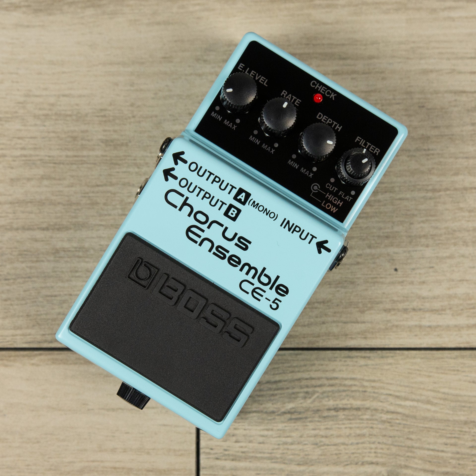 BOSS Chorus Ensemble ギターエフェクター Boss CE-5 Chorus Ensemble – Carlton Music Center