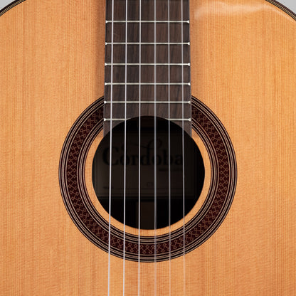 Córdoba C7 CD Classical Guitar, Cedar Top (CC12302687)