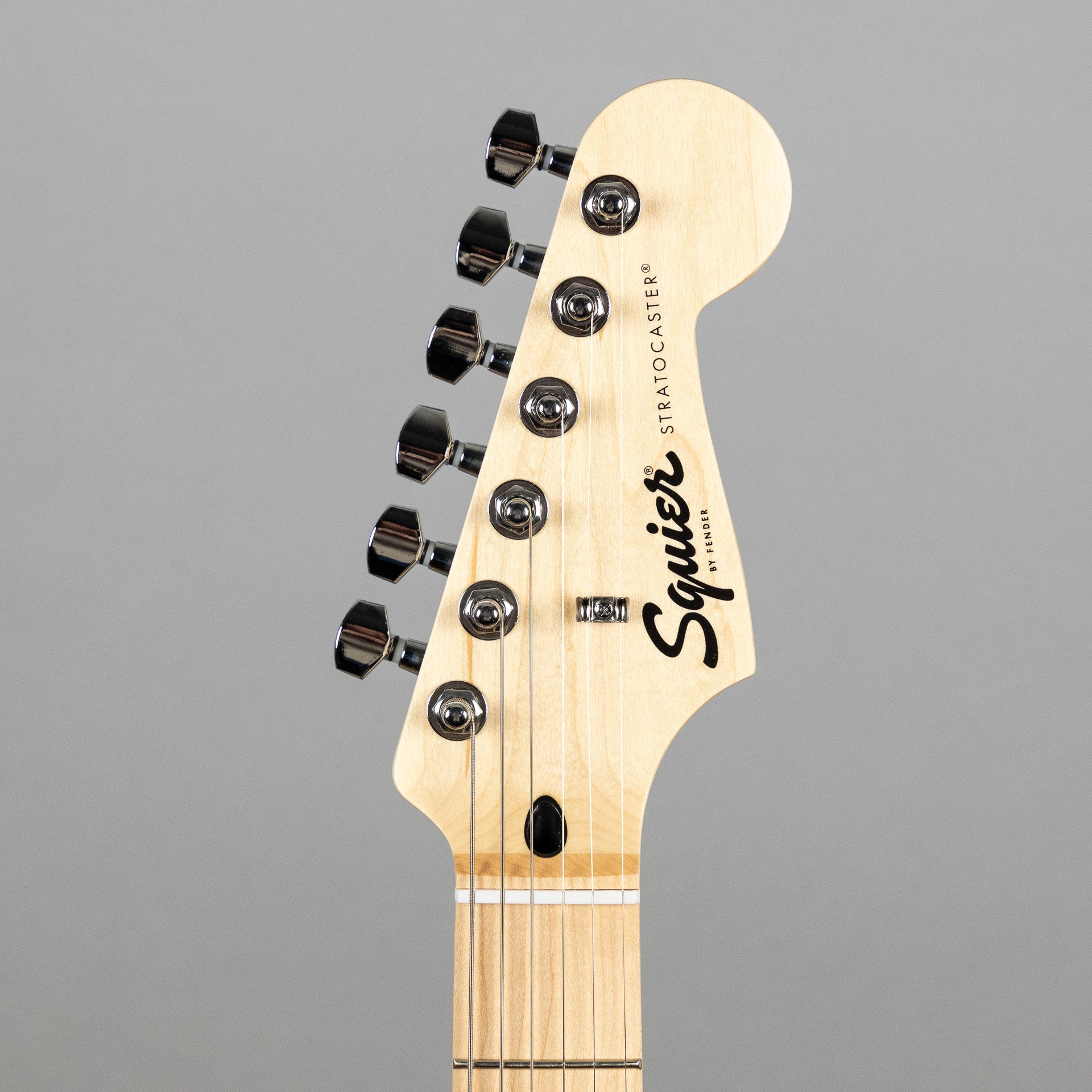 Squier Sonic Stratocaster in 2-Color Sunburst – Carlton Music Center