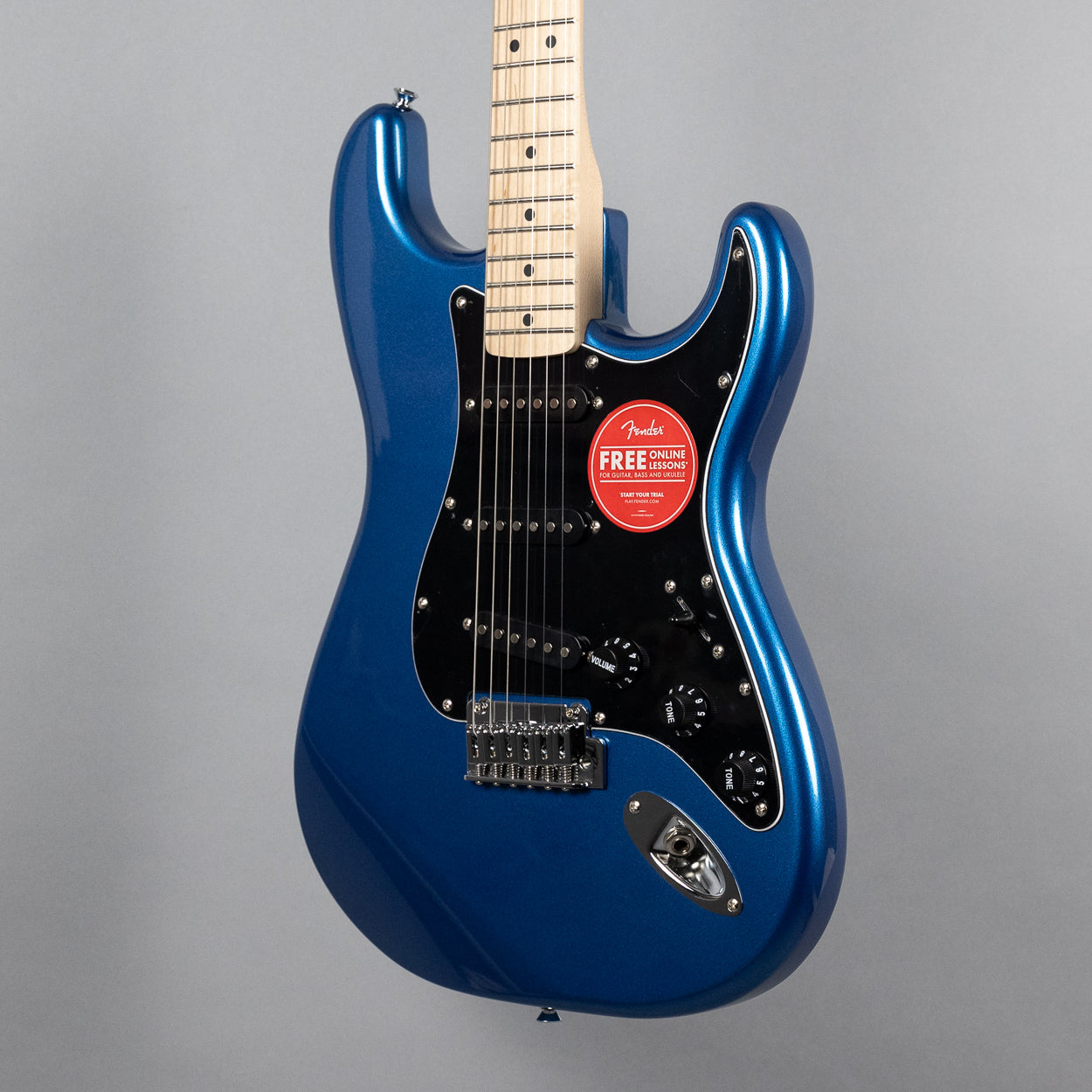 Squier Affinity Series Stratocaster in Lake Placid Blue