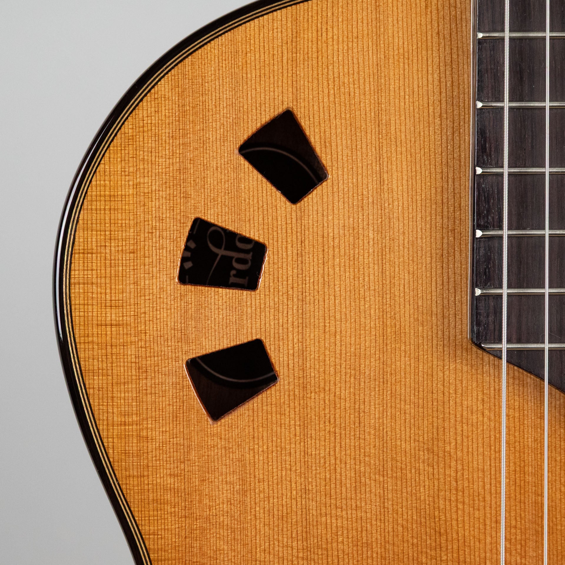 Córdoba Stage Traditional CD, Cedar Top