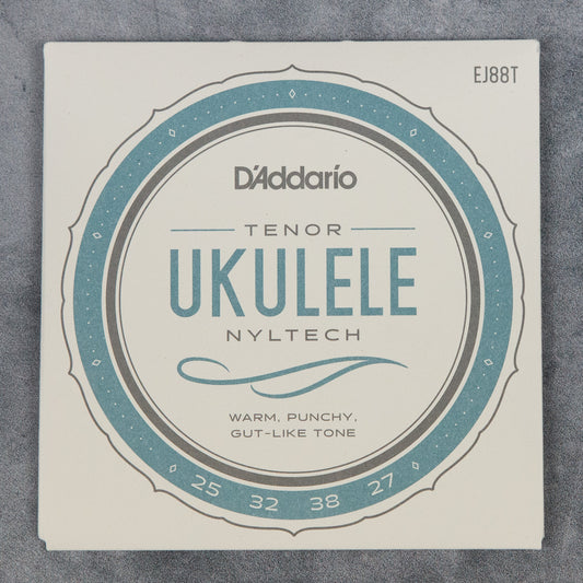 D'Addario EJ88T Tenor Ukulele Set