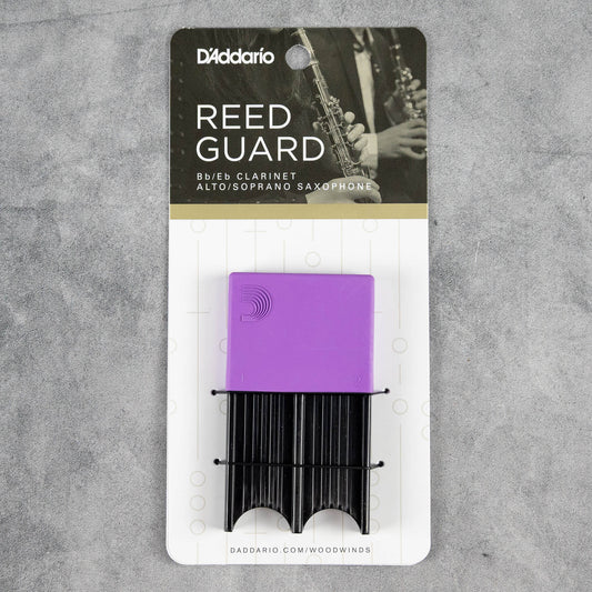 D'Addario Alto Sax/Clarinet Reed Guard, Purple (Holds 4 Reeds)