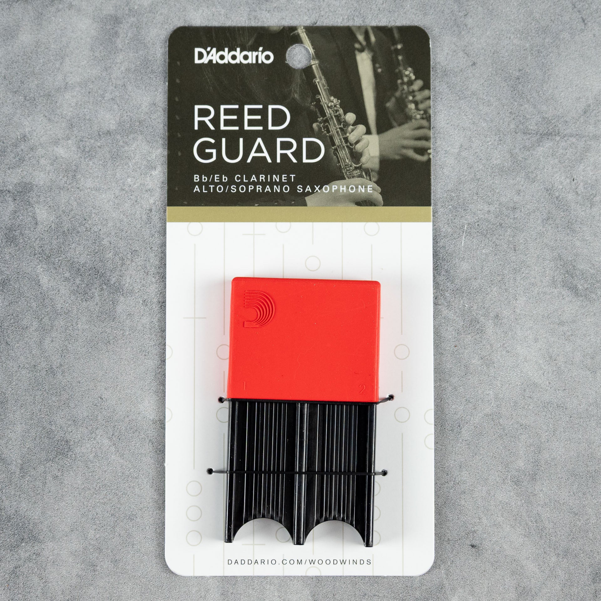 D'Addario Alto Sax/Clarinet Reed Guard, Red (Holds 4 Reeds)
