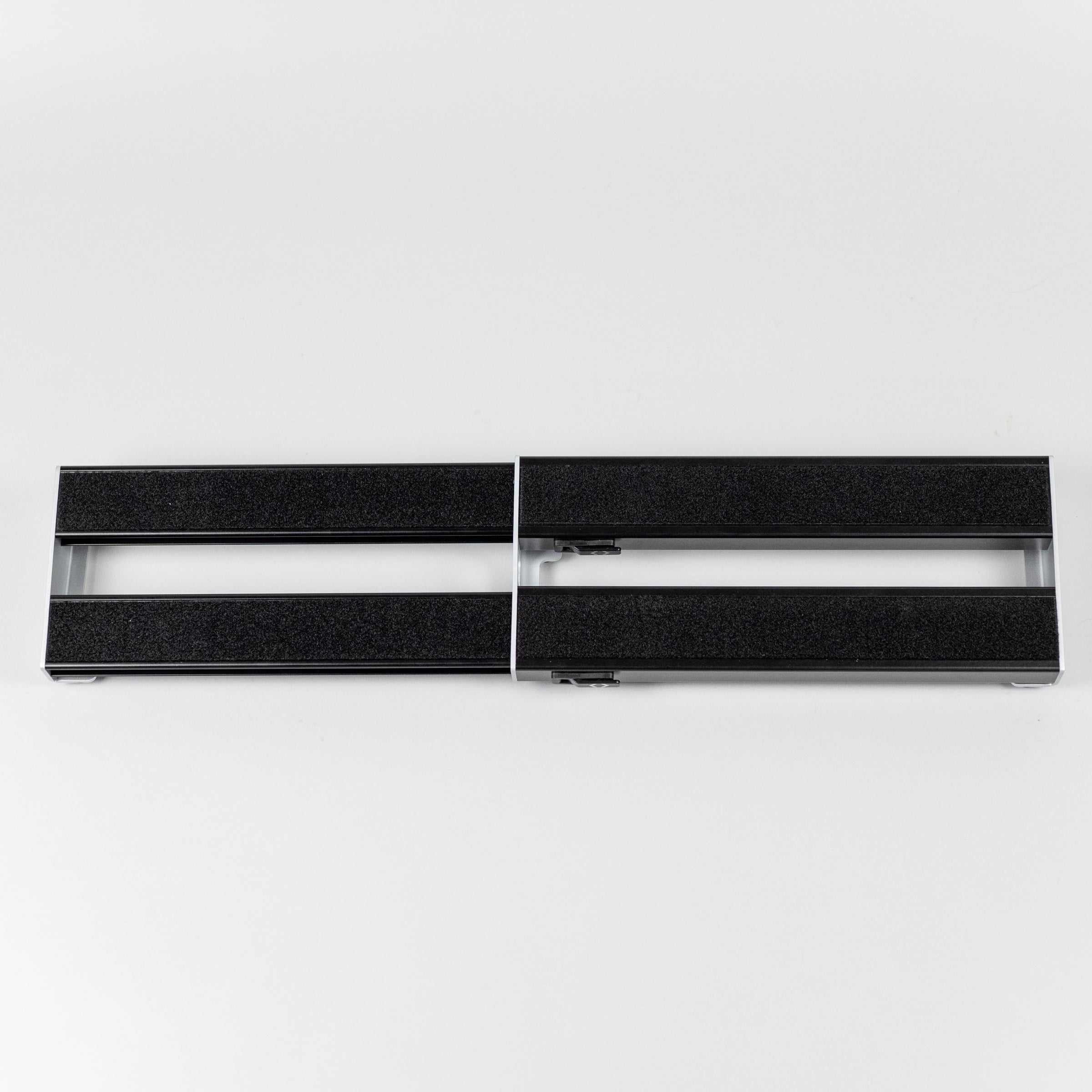 D'Addario XPND 1 Expanding Single Row Pedalboard