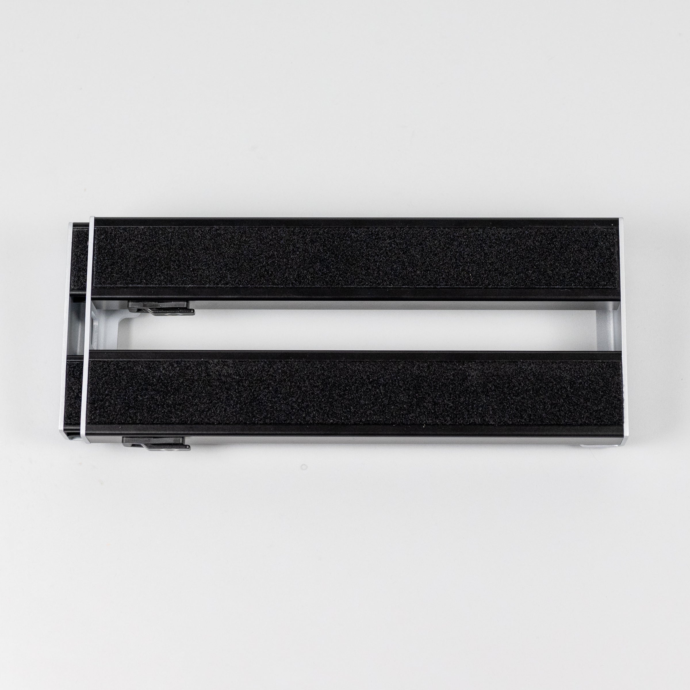 D'Addario XPND 1 Expanding Single Row Pedalboard