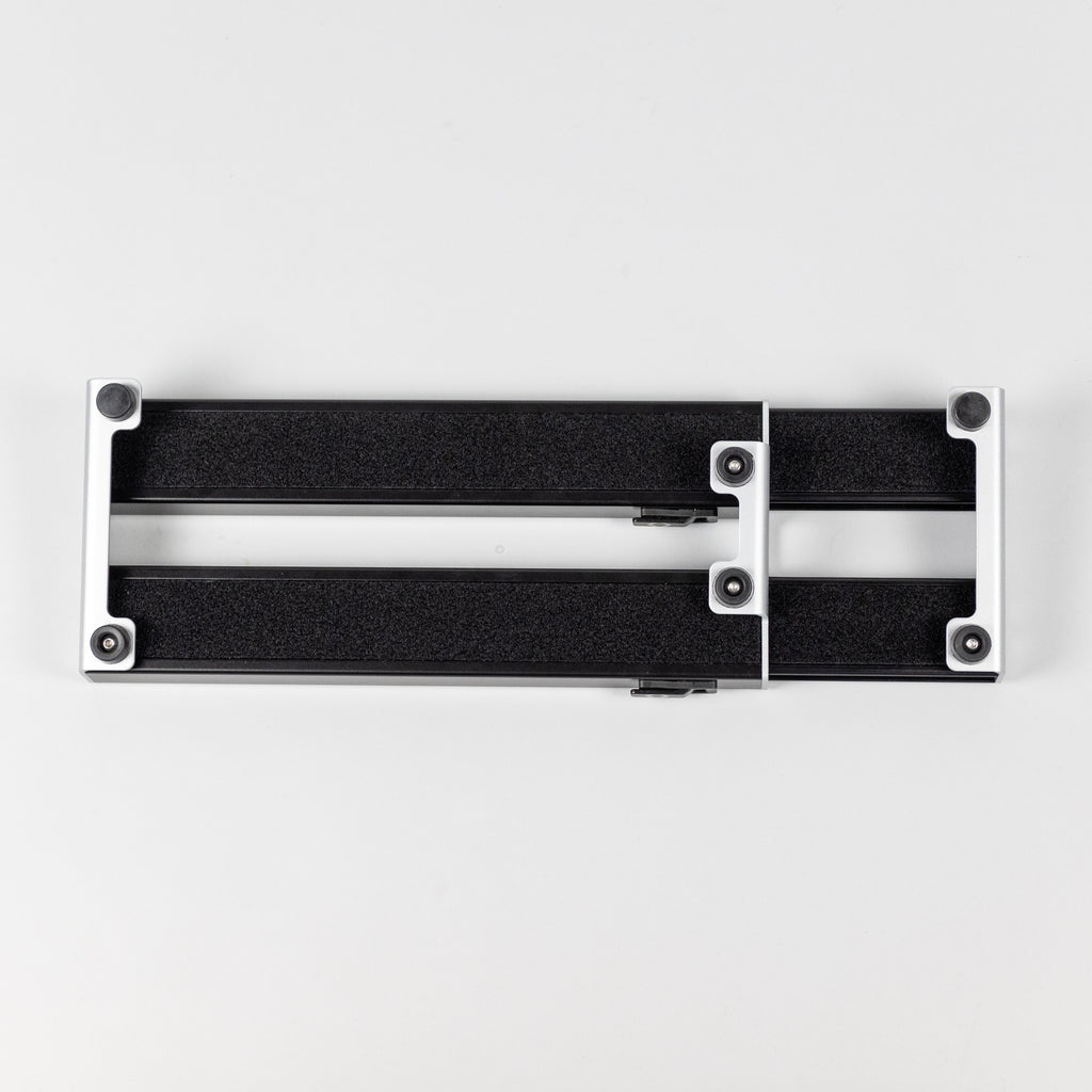 D'Addario XPND 1 Expanding Single Row Pedalboard