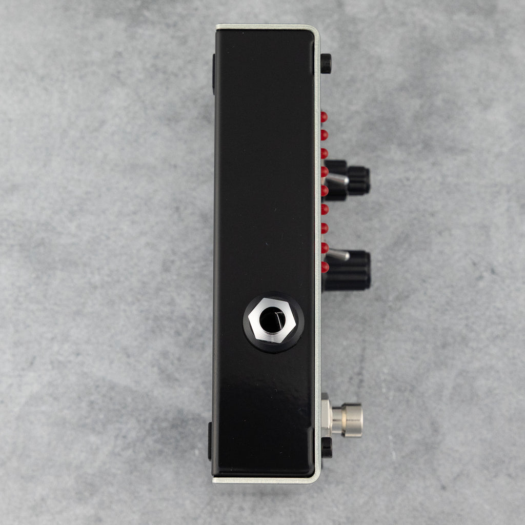 DigiTech FreqOut Natural Feedback Creator Effects Pedal