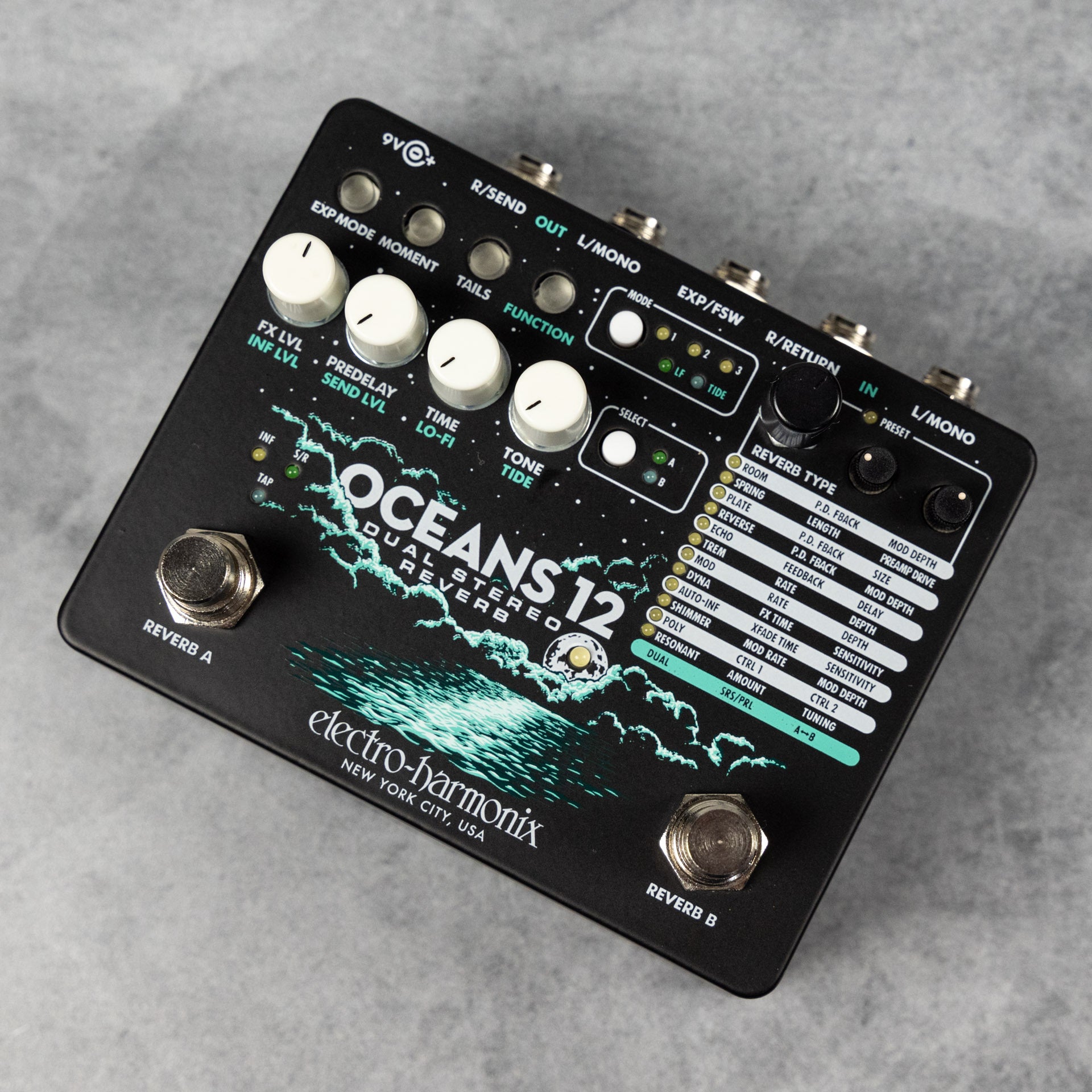 Electro-Harmonix Oceans 12 Dual Stereo Reverb