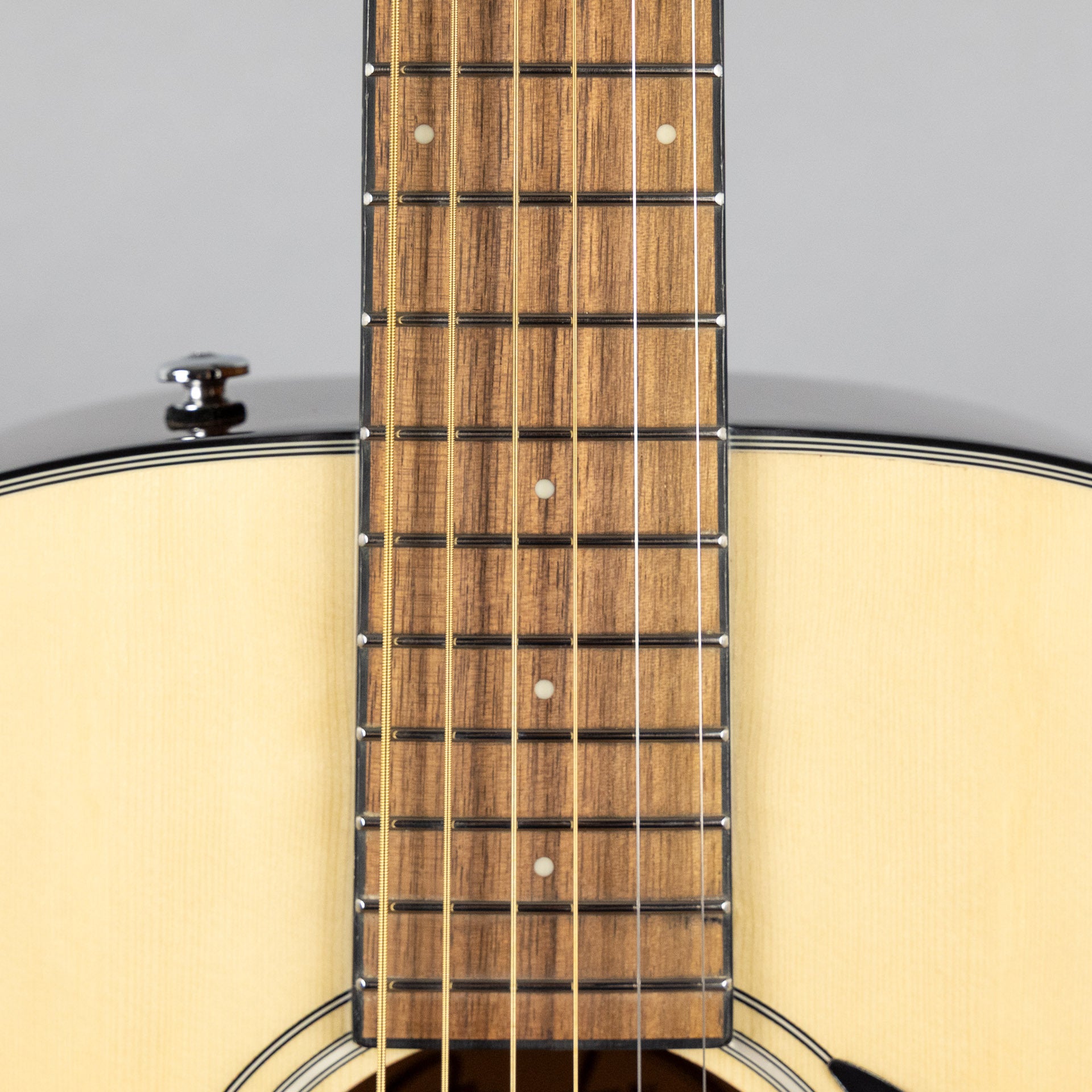 Fender CD-60 Dreadnought Acoustic Guitar V3 with Case, Natural