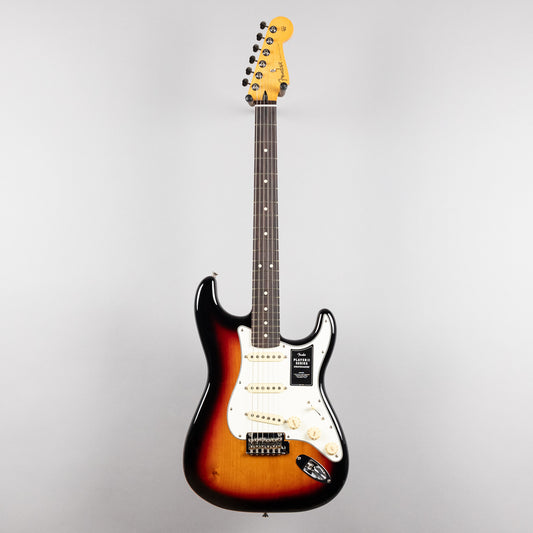 Fender Player II Stratocaster, 3-Color Sunburst