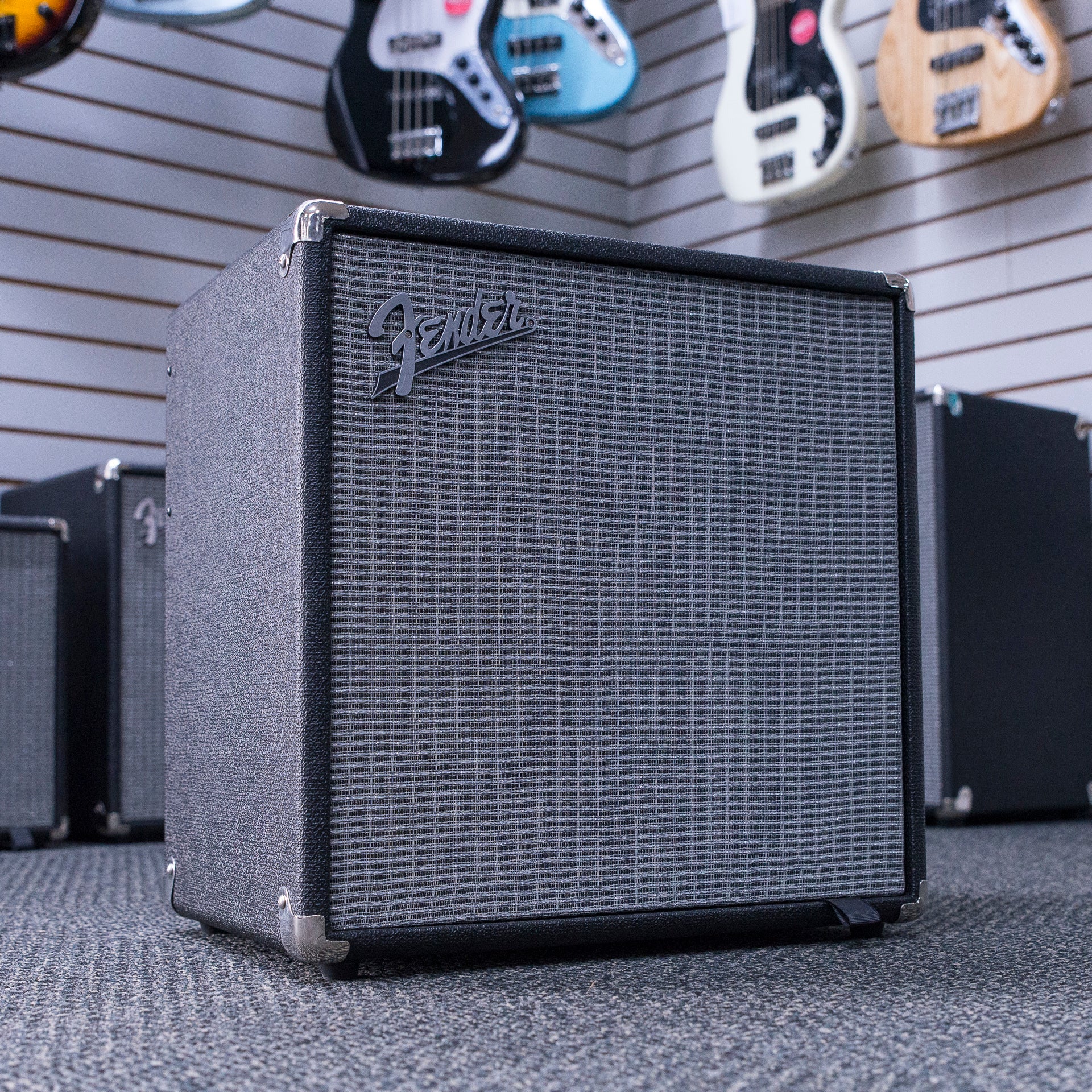 Fender Rumble 40 (V3), 120V, Bass Amp Black/Silver