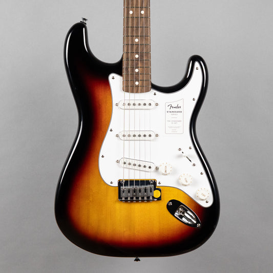 Fender Standard Stratocaster, 3-Color Sunburst