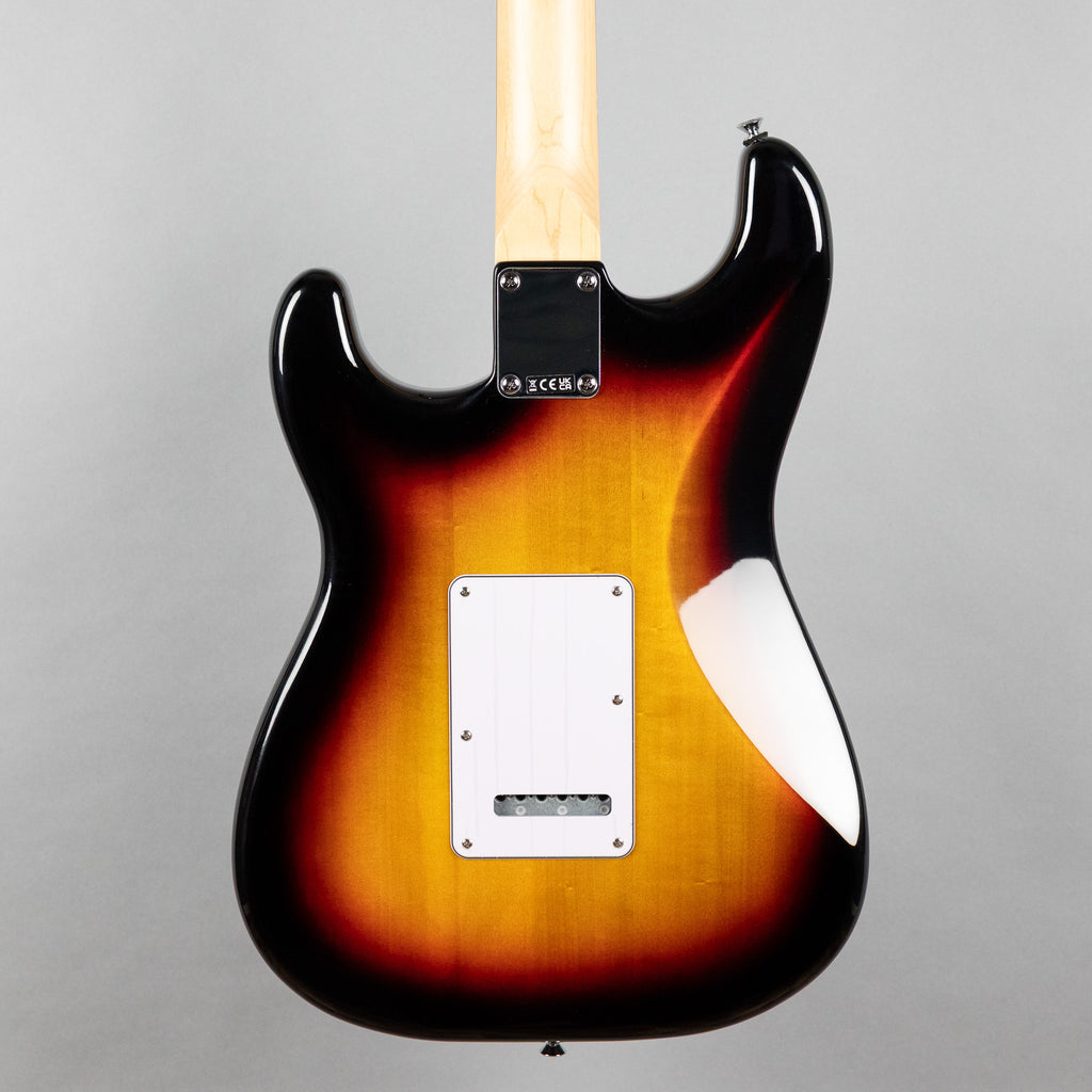 Fender Standard Stratocaster, 3-Color Sunburst