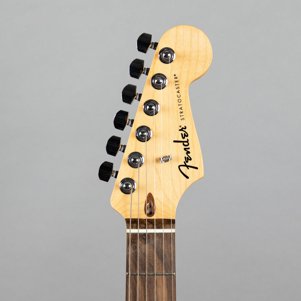 Fender Standard Stratocaster, 3-Color Sunburst
