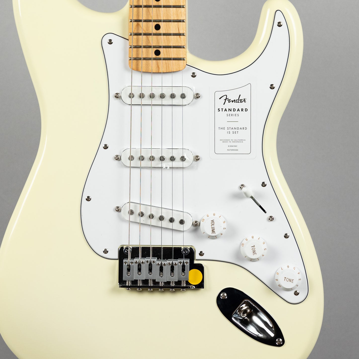Fender Standard Stratocaster, Olympic White