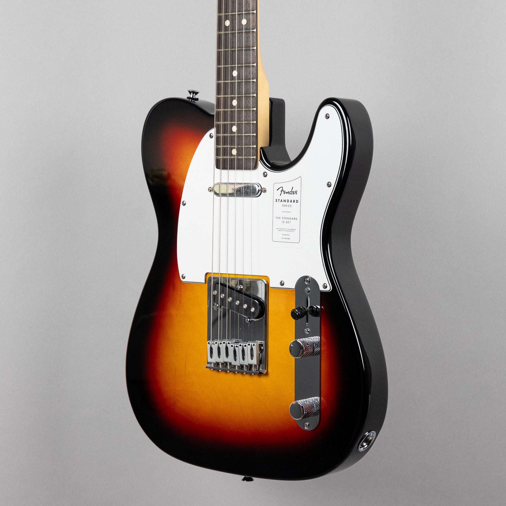 Fender Standard Telecaster, 3-Color Sunburst