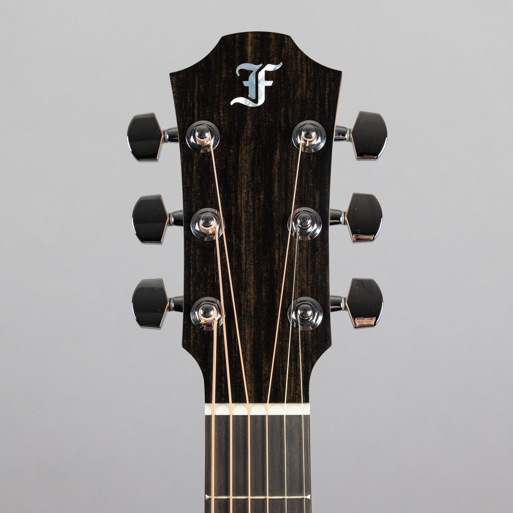 Furch Blue Gc-CM SPE Master's Choice Acoustic Guitar with Premium Gig Bag