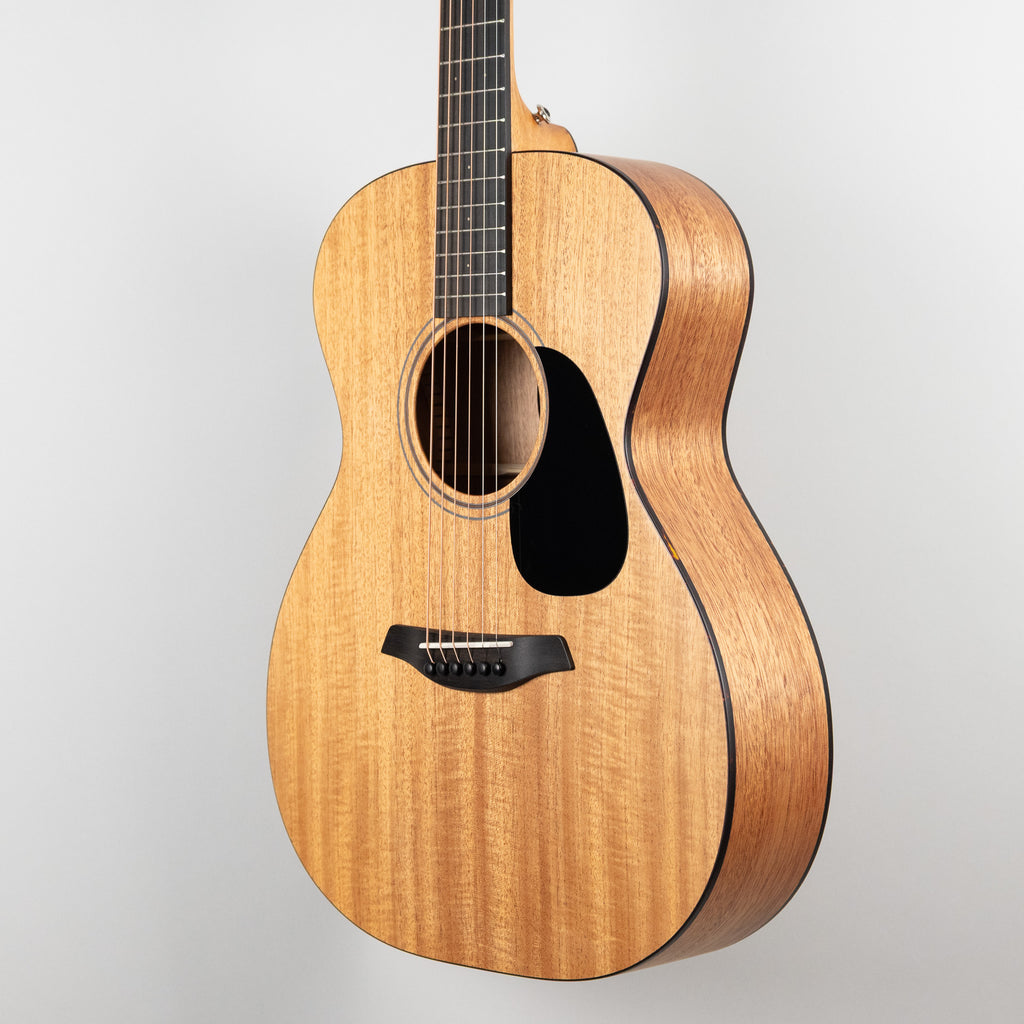 Furch Blue OM-MM a VTC, Mahogany / Mahogany with Premium Gig Bag