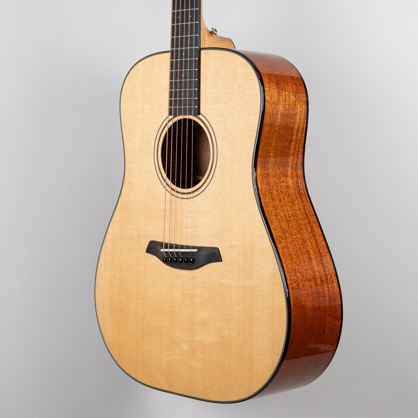 Furch Green D-SM a, Sitka Spruce / African Mahogany with Hard Case