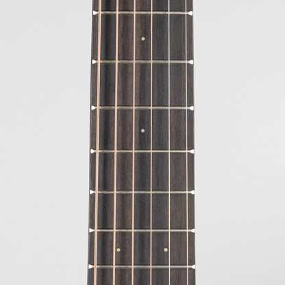 Furch Pioneer-CM a, Western Red Cedar / African Mahogany with Premium Gig Bag