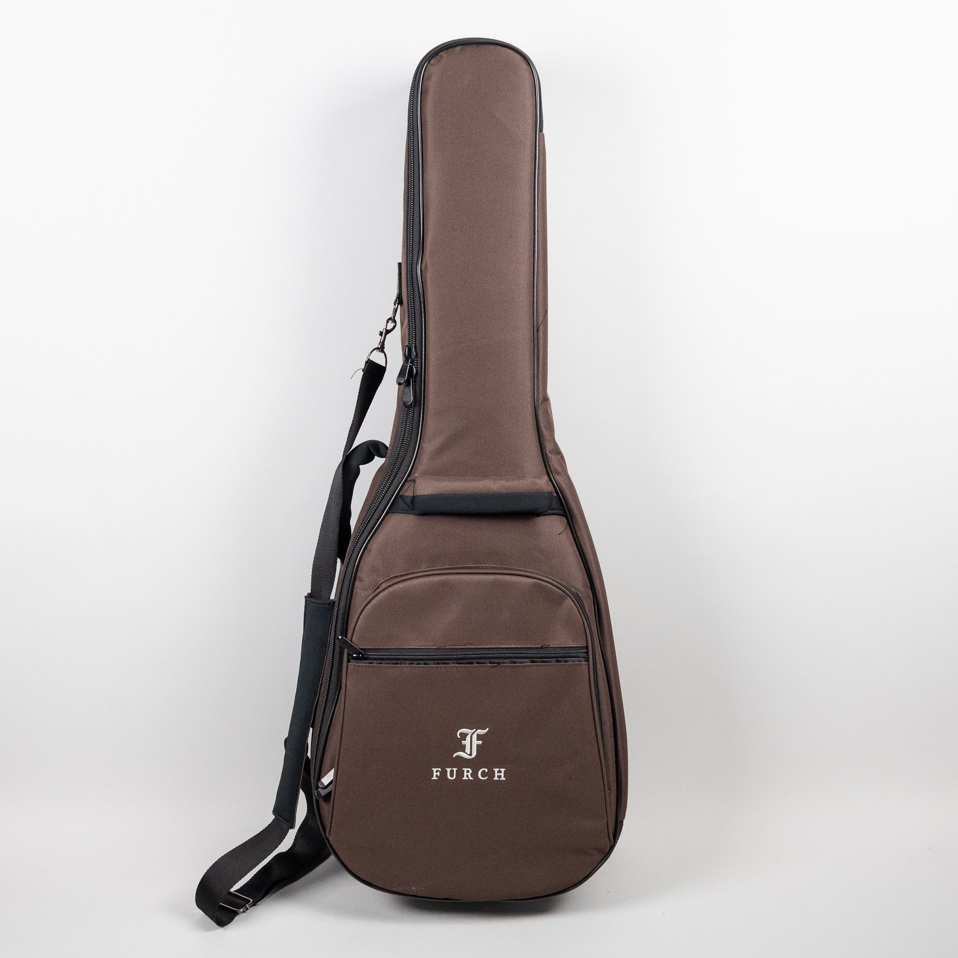 Furch Pioneer-CM a, Western Red Cedar / African Mahogany with Premium Gig Bag