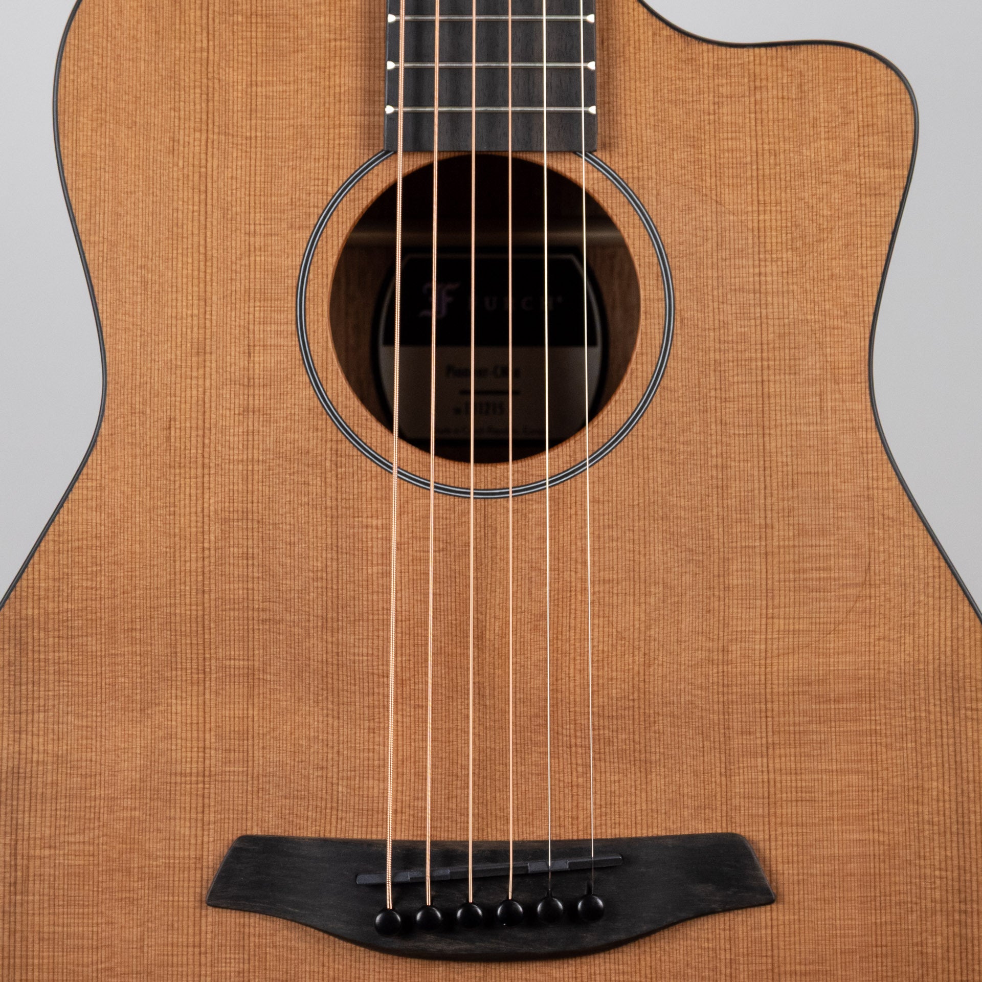 Furch Pioneer-CM a, Western Red Cedar / African Mahogany with