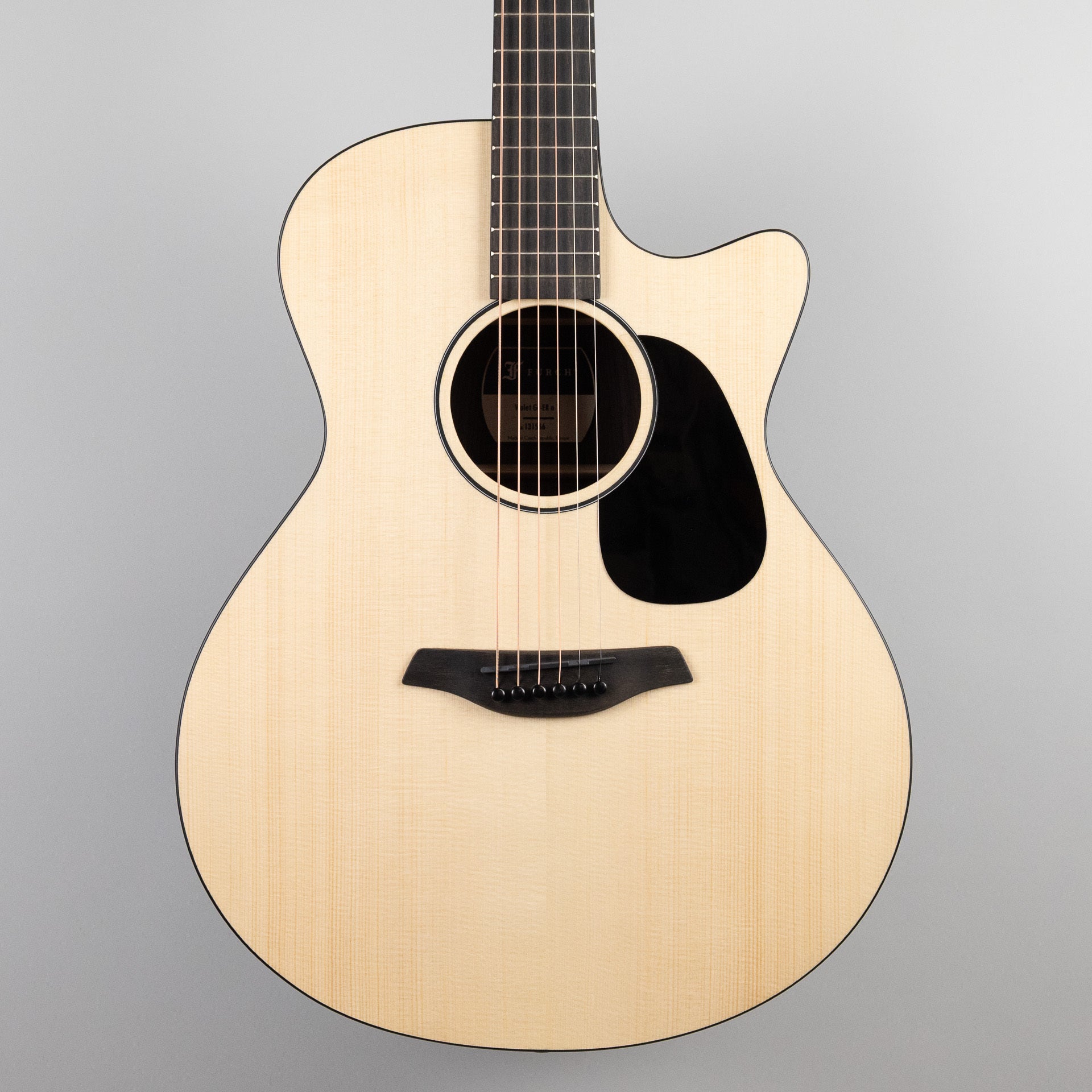 Furch Violet Gc-ER a, Engelmann Spruce / Indian Rosewood with Premium Gig Bag