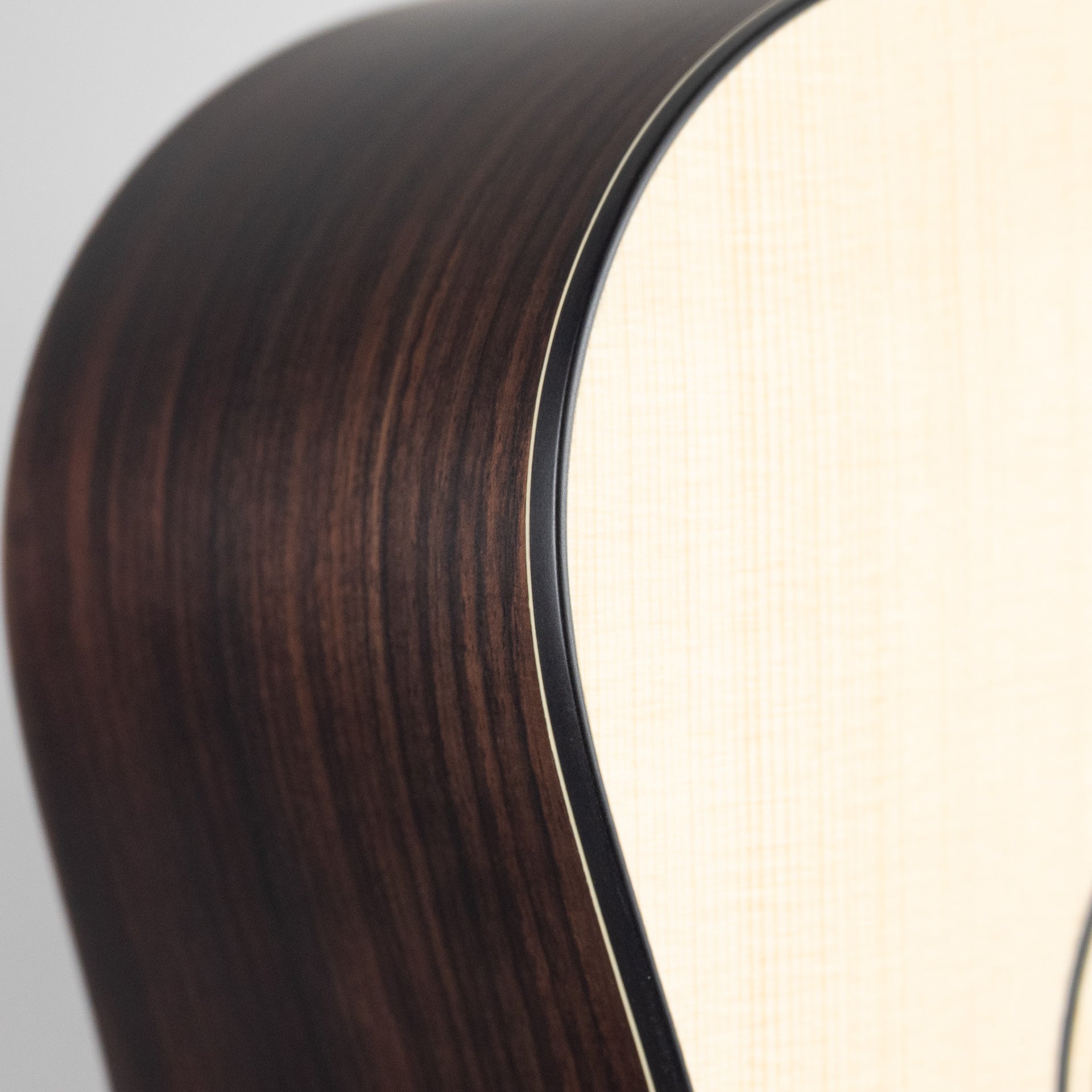 Furch Violet Gc-ER a, Engelmann Spruce / Indian Rosewood with Premium Gig Bag