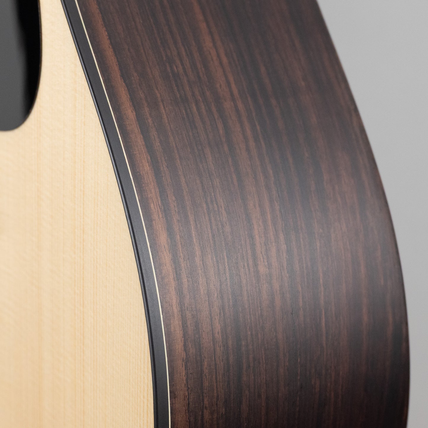 Furch Violet Gc-ER a, Engelmann Spruce / Indian Rosewood with Premium Gig Bag