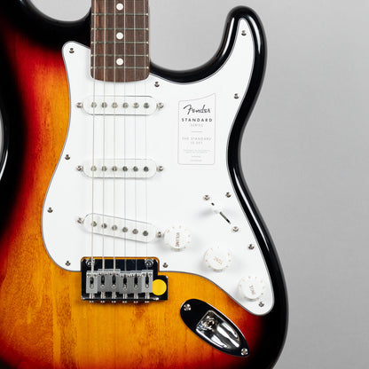 Fender Standard Stratocaster, 3-Color Sunburst (#4522)