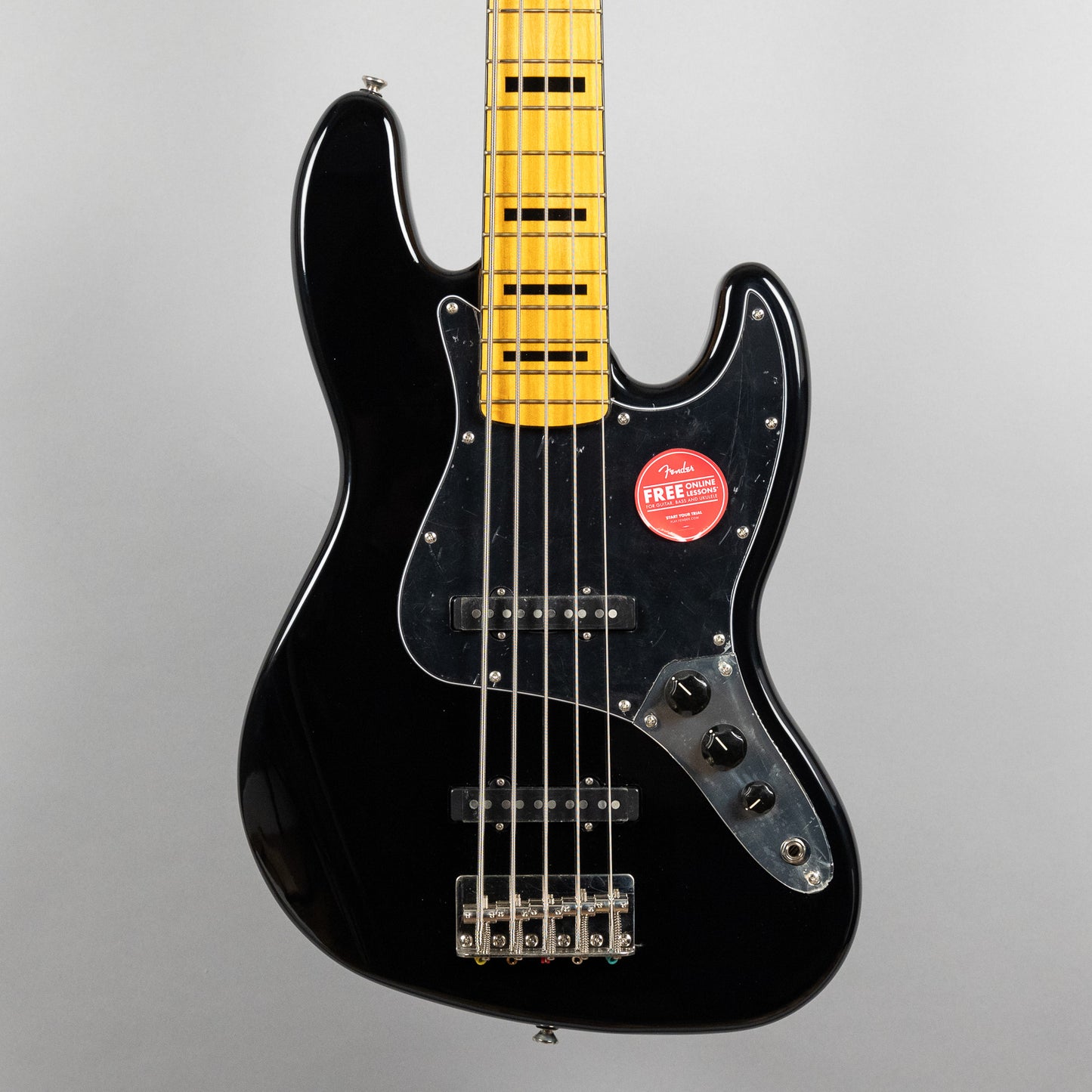 Squier Classic Vibe '70s Jazz Bass V in Black