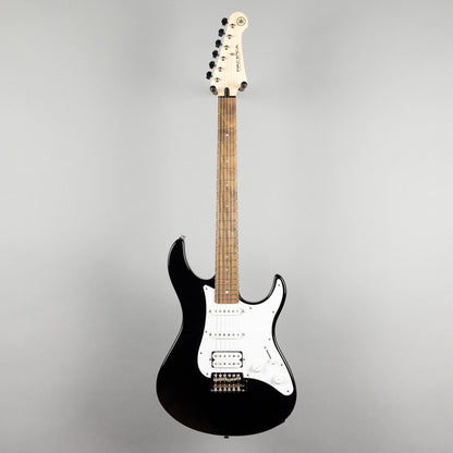 Yamaha PAC012 Pacifica Electric Guitar in Black