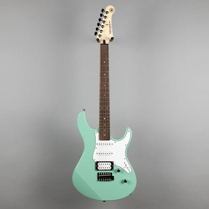 Yamaha PAC112V Pacifica Electric Guitar in Sonic Blue