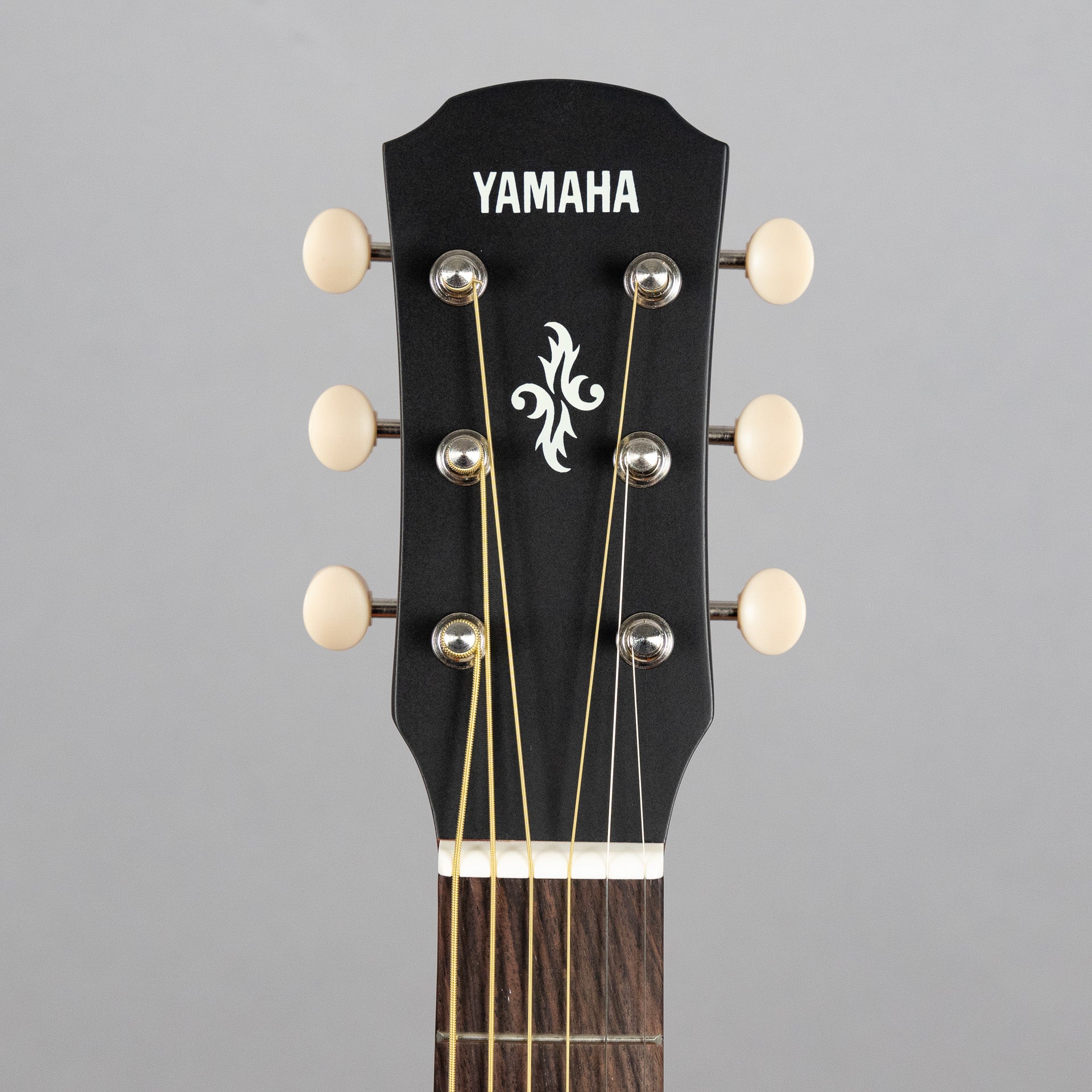 Amazon.com: Yamaha APXT2 3/4-Size Acoustic-Electric Guitar