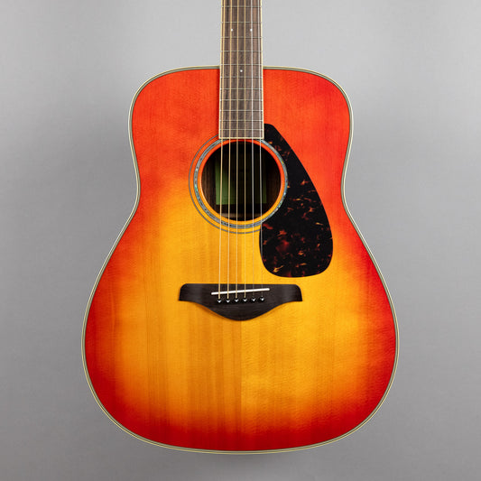Yamaha FG830 Acoustic Guitar in Autumn Burst